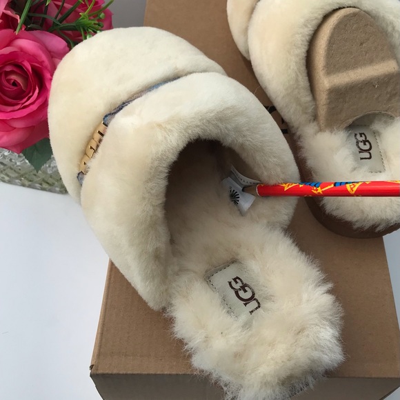 UGG Dalla Plaid - Picture 5 of 10